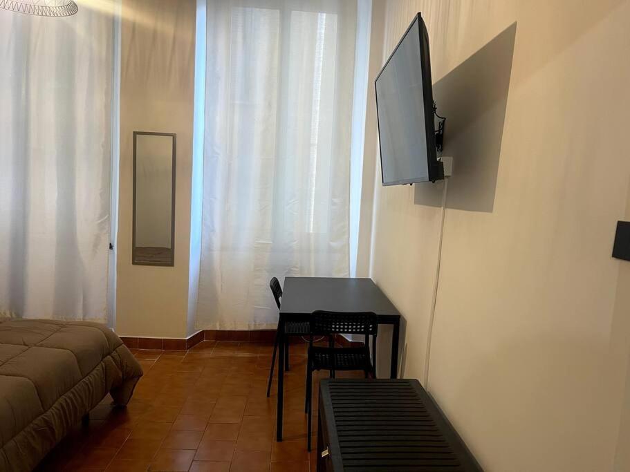Ridi Che Ti Passa In Vico Lavagna Appartement Genua Buitenkant foto